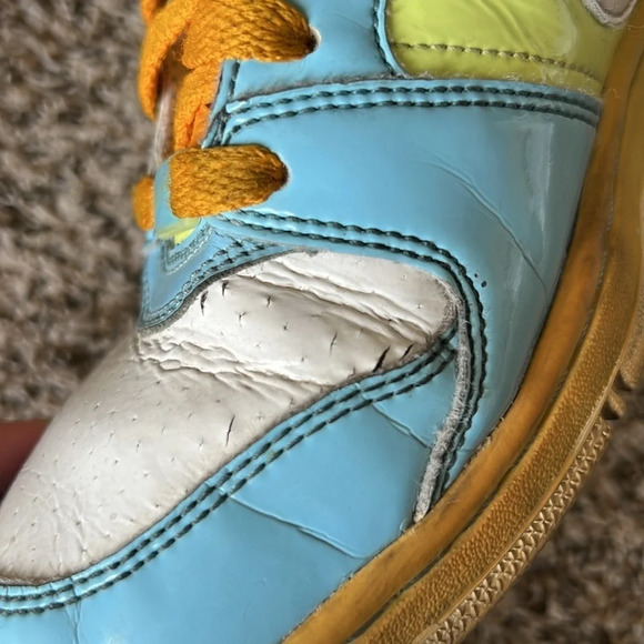 Nike Air‎ Prestige 2 Women’s Size 7 Basketball Shoes Orange Green Blue - Picture 8 of 10